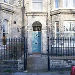 35 Grosvenor Terrace - 3 Bed Sleeps 6, 5 Min Walk From York City Centre